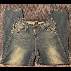 Earl slim boot jeans